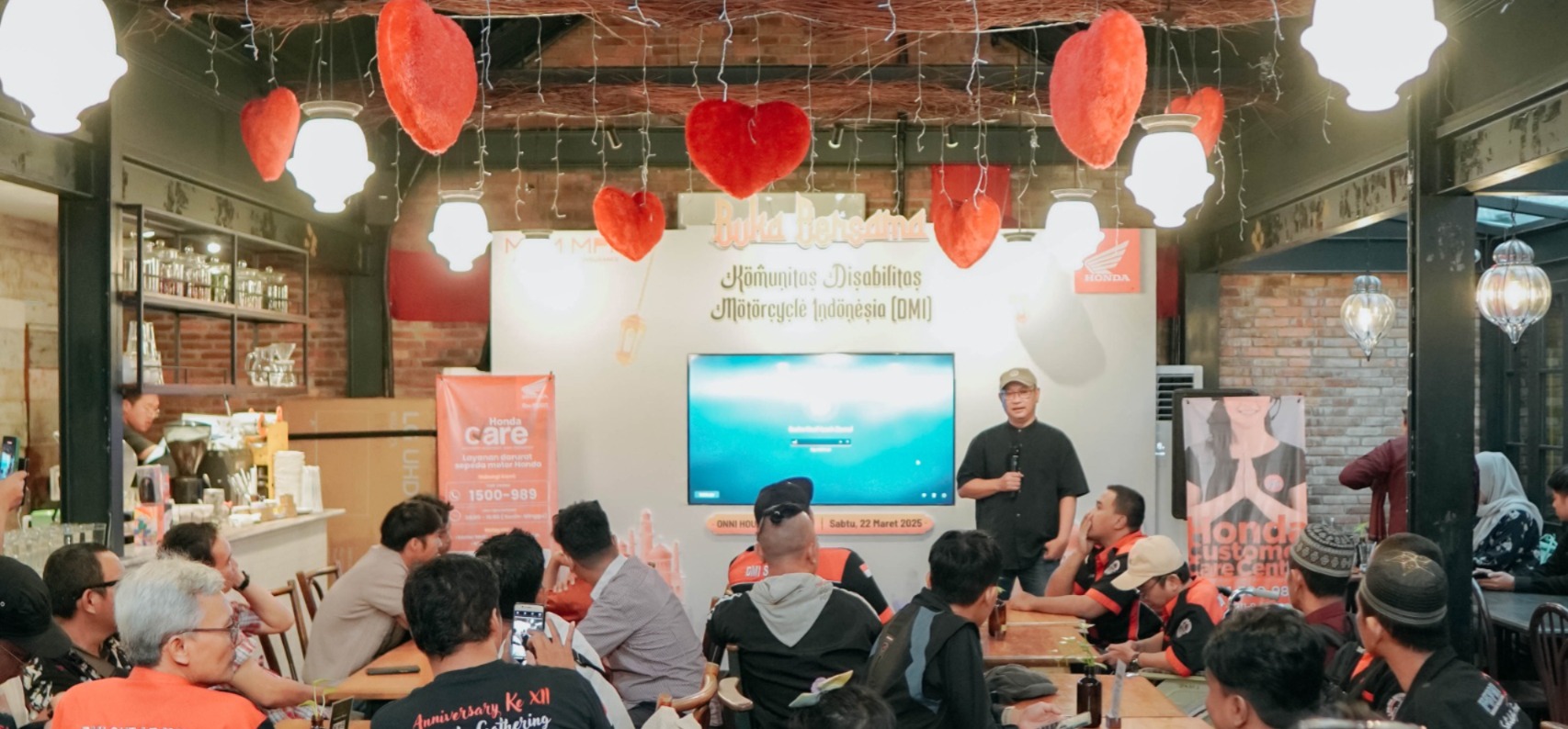 Ramadhan Care 2025: MPM Honda Jatim Ajak Konsumen Ngabuburide dan Berbagi Kebahagiaan